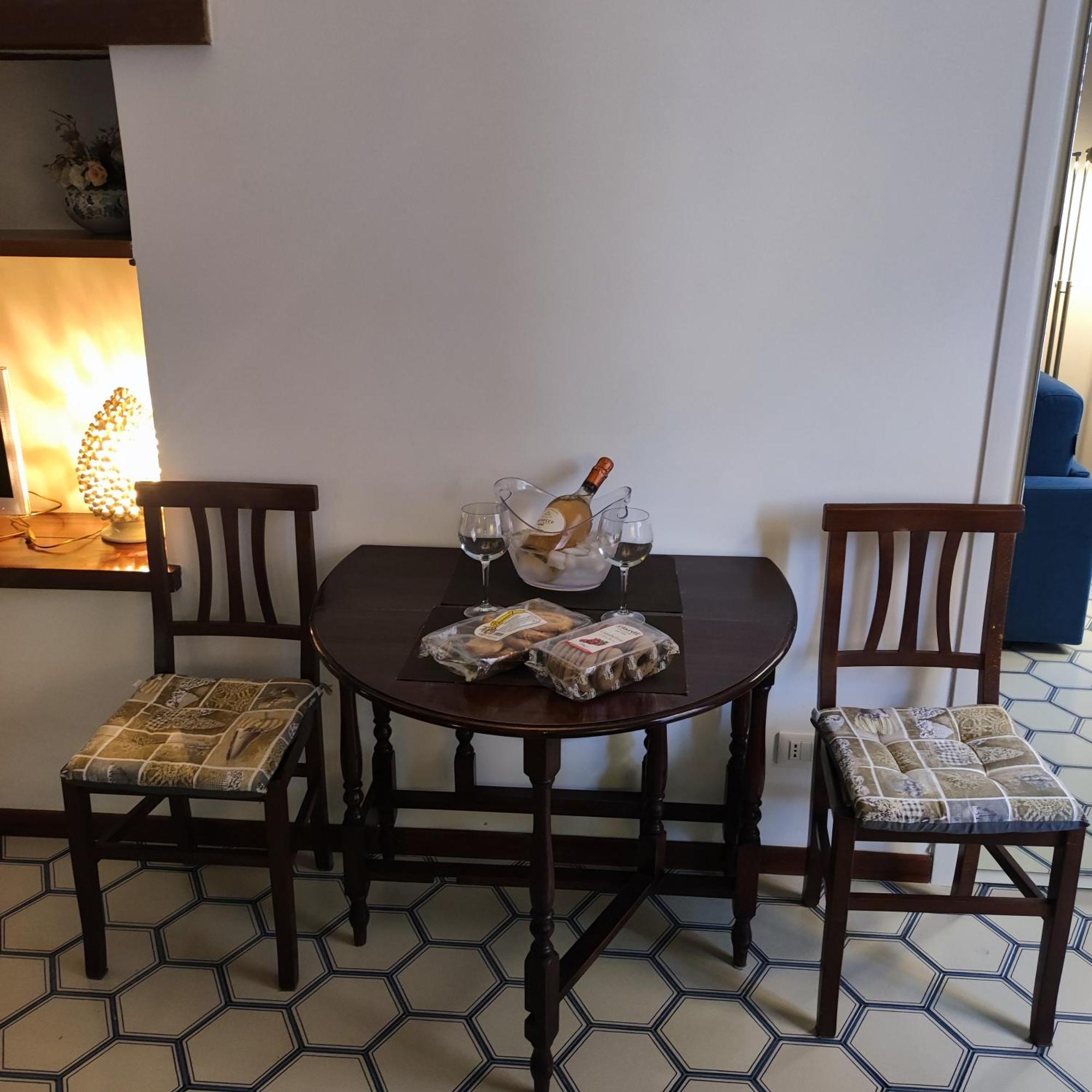 Casa Claudia ~ Rione Monti-Colosseo Ρώμη Εξωτερικό φωτογραφία
