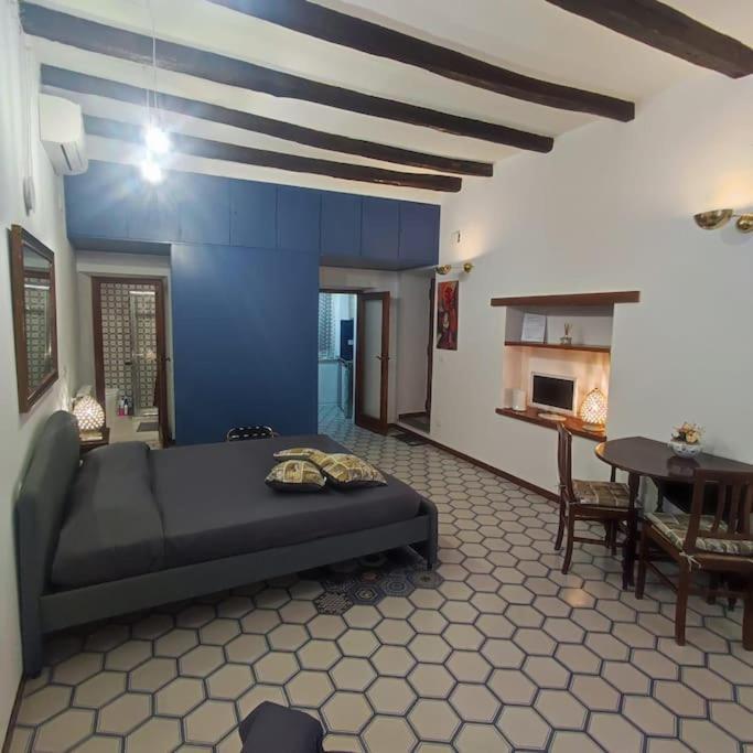 Casa Claudia ~ Rione Monti-Colosseo Ρώμη Εξωτερικό φωτογραφία